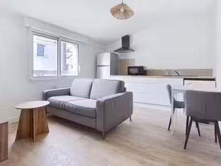 location appartement t1 meublé à la roche-sur-yon (85000) : à louer t1 meublé / 26m² la ro