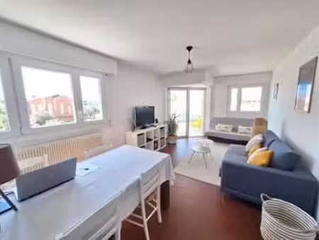 location appartement 3 pièces aux sables-d'olonne (85100) : à louer 3 pièces / 71m² les sa