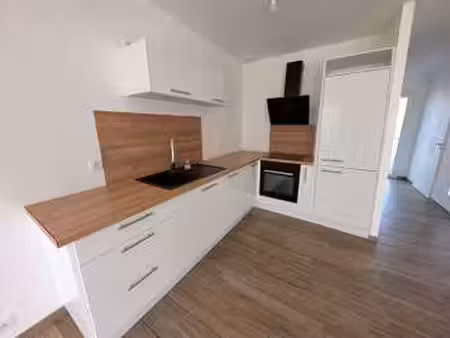 location maison aux sorinières (44840) : à louer / 96m² les sorinières