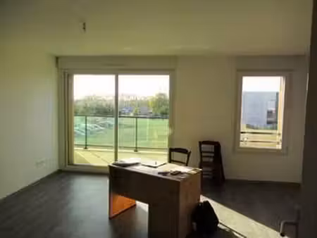 location terrain à angers capucins verneau (49000) : à louer / 67m² angers capucins vernea