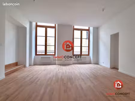 studio 1 pièce 30 m²