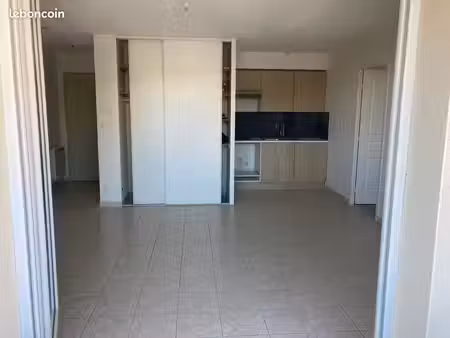 appartement t2 42m² + parking