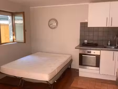 studio meublé 28m2 st jean / croix luizet / doua