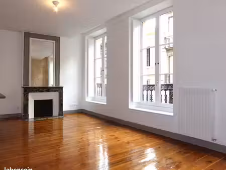 beau t3 avec terrasse