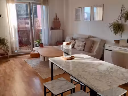 nouveaute t2 avec balcon et garage - idéal premier achat ou investisseur proche futur tram