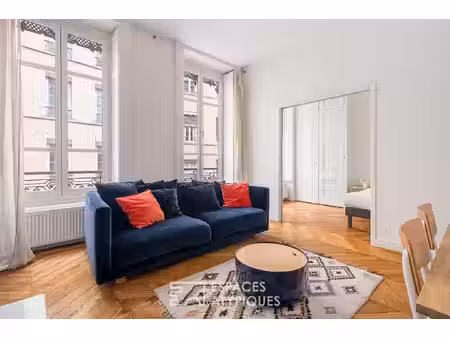 très bel appartement en plein coeur du quartier d'ainay