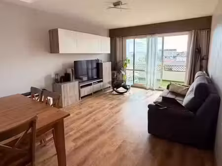 à louer appartement 2 pièces meublé avec terrasse  cave et