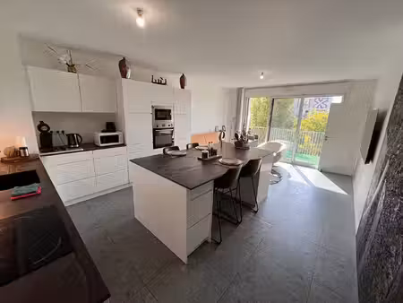 chambre dans appartement de haut standing