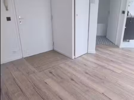 t2 / 37m² / saint gratien (rer c)