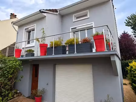 chelles – maison familiale de 140 m² habitables – 4 chambres – garage et dépendance
