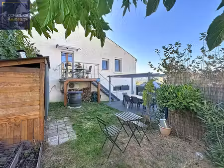 maison soucieu-en-jarrest  rénovée  2 ch + bureau  jardin  calme  garage  cave