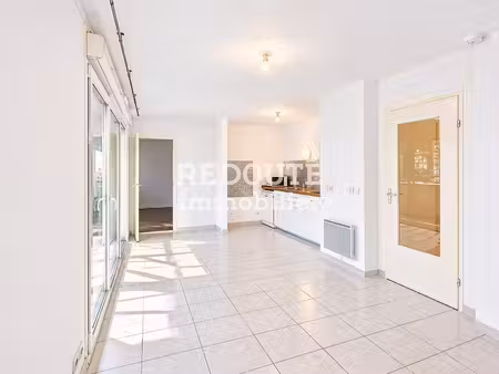reims appartement de 2012 de 47 m2