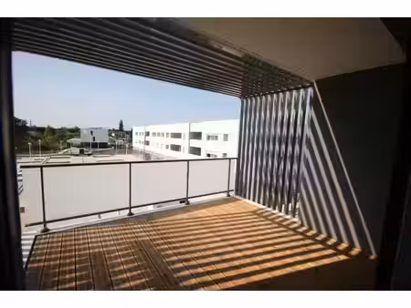 t3 avec terrasse à villenave d'ornon