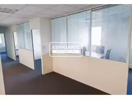 vente bureaux nantes 44300 80m²