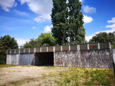 location parking à sully-sur-loire (45600)  62 €