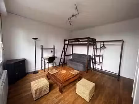 location appartement 2 pièces meublé à lorient (56100) : à louer 2 pièces meublé / 26m² lo