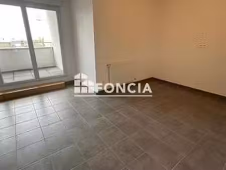 location appartement 2 pièces à rezé (44400) : à louer 2 pièces / 41m² rezé