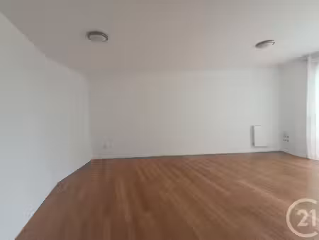 appartement f3 à louer - 2 pièces - 82 91 m2 - calais - 62 - nord-pas-de-calais