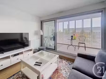 appartement f2 à louer - 2 pièces - 42 23 m2 - fleury les aubrais - 45 - centre