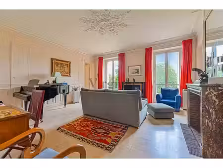 appartement de luxe à vendre dans le quartier saint michel