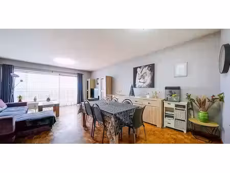 appartement à vendre à forest pour € 275.000 avec 3 chambres à coucher