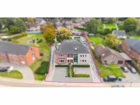 bâtiment commercial à vendre à paal pour € 1.399.999