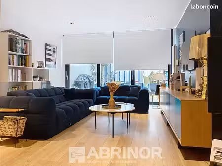maison 7 pièces 163 m²