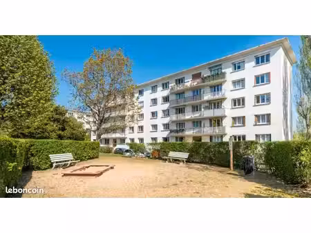 appartement 4 pièces refait a neuf