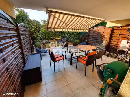 maison 6 pièces 109 m²