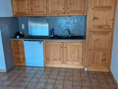 location appartement t3 duplex – 57 m² avec poêle à bois à arvieux (05350)