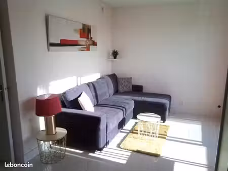 magnifique studio ensoleillé