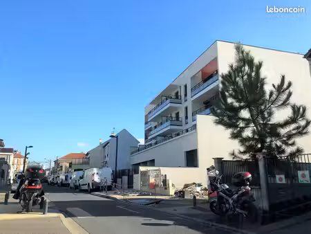 t3 avec terrasse & parking