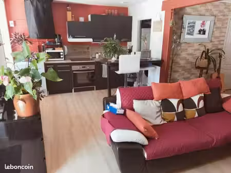 location apart meublé à l année