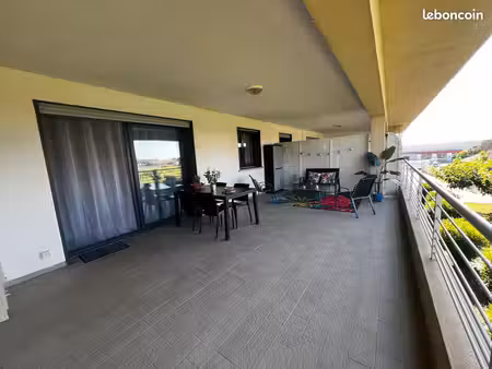 ❤️ folelli hypercentre | t2 meublé 43 m² | terrasse couverte 28 m² plein sud | parking pri