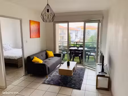t2 37m² meublé avec garage - 50 mètres métro