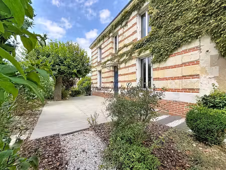 poncé-sur-le-loir (72340)– 4 chambres  espace indépendant  garage et dépendance- jardin – 