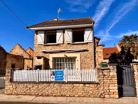 maison 115m² - 6 pièces - 4 ou 5 chambres - terrain clos - lalheue (71240)