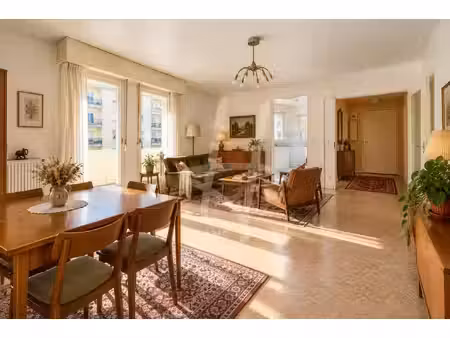 montigny-lès-metz - botanique – appartement lumineux avec bal