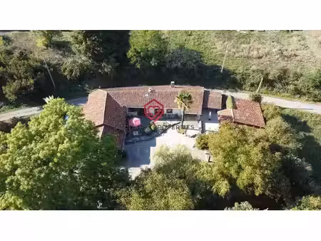 maison de charme 2 chambres avec piscine