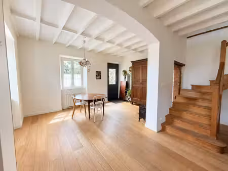 maison de village atypique de 150 m2 avec jardin  garage et