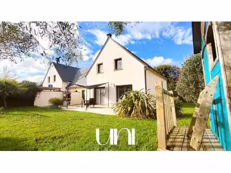 maison 6 pièces de 120 m2 avec jardin de 398 m2