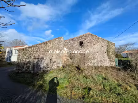 batisse en pierre à rénover