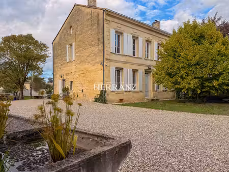 maison en pierre à vendre à cabara -- jardin et dépendance