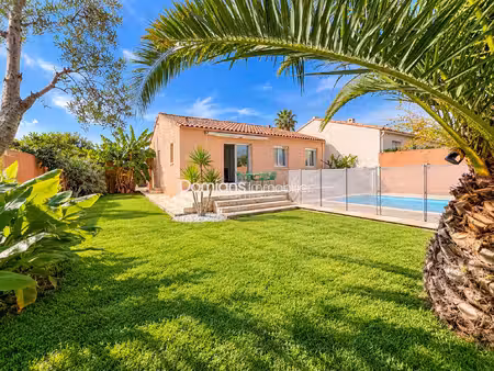a vendre ponteilla villa avec piscine