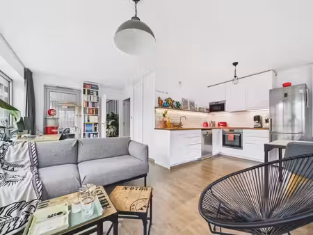charmant appartement 2 pièces de 51m² avec balcon et parking - rue des carnavaliers ...