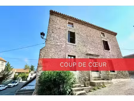 maison de caractère en pierre de 165 m²