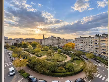 nouveauté – superbe appartement meublé 2 chambres de ±100 m²