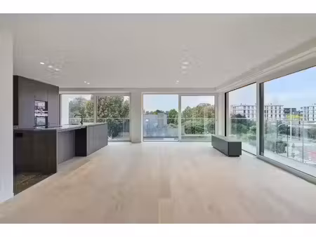 luxueus afgewerkt appartement te koop in waregem