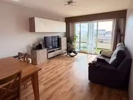 location appartement 2 pièces meublé à angers (49000) : à louer 2 pièces meublé / 56m² ang