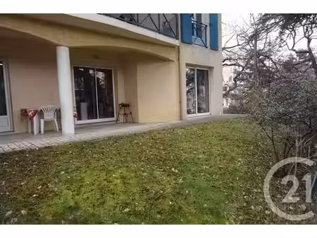 appartement t3 à louer - 3 pièces - 70 m2 - annonay - 07 - rhone-alpes